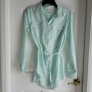 Maternity 3/4 button plaid shirt